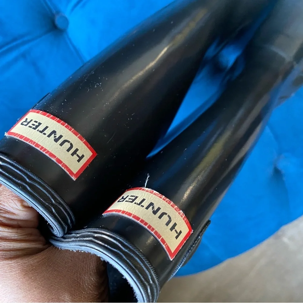 HUNTER BLACK TALL RAINBOOTS